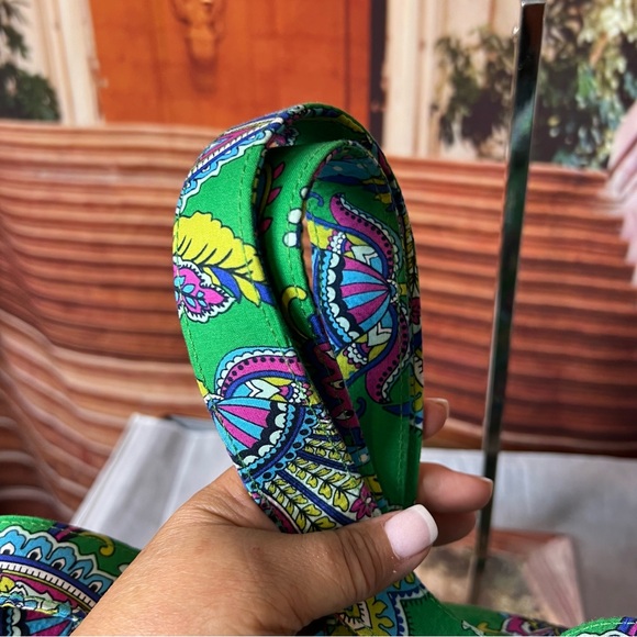 Vera Bradley Vibrant Emerald Paisley Shoulder Crossbody Bag ๐๐๐ - Picture 10 of 17